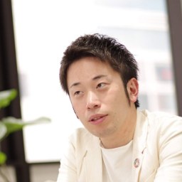 石井 重成